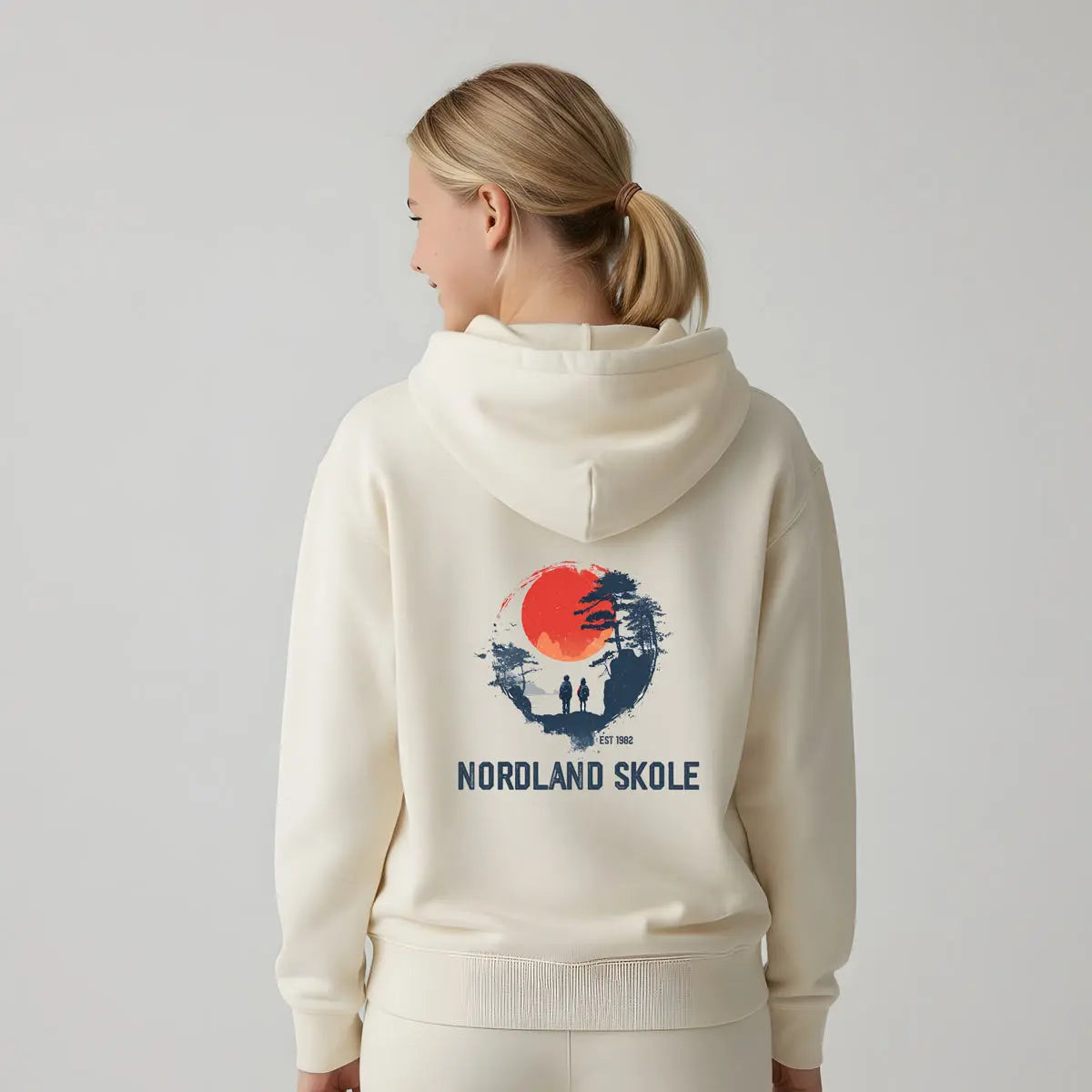 Nordland Skole Chill Hoodie Educated - Skolegensere og Street Fashion